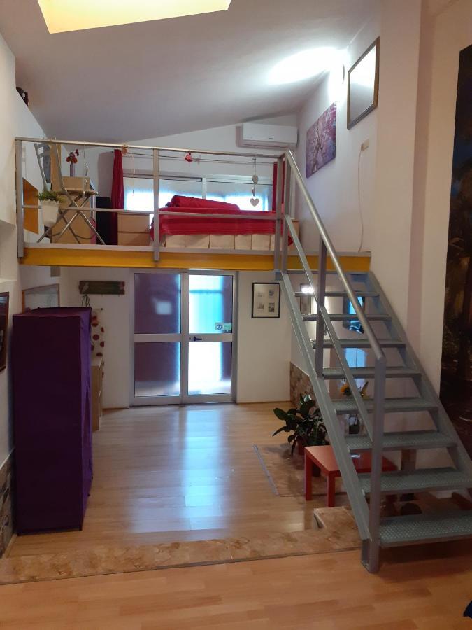 Loft céntrico y confortable Jerez de la Frontera Esterno foto